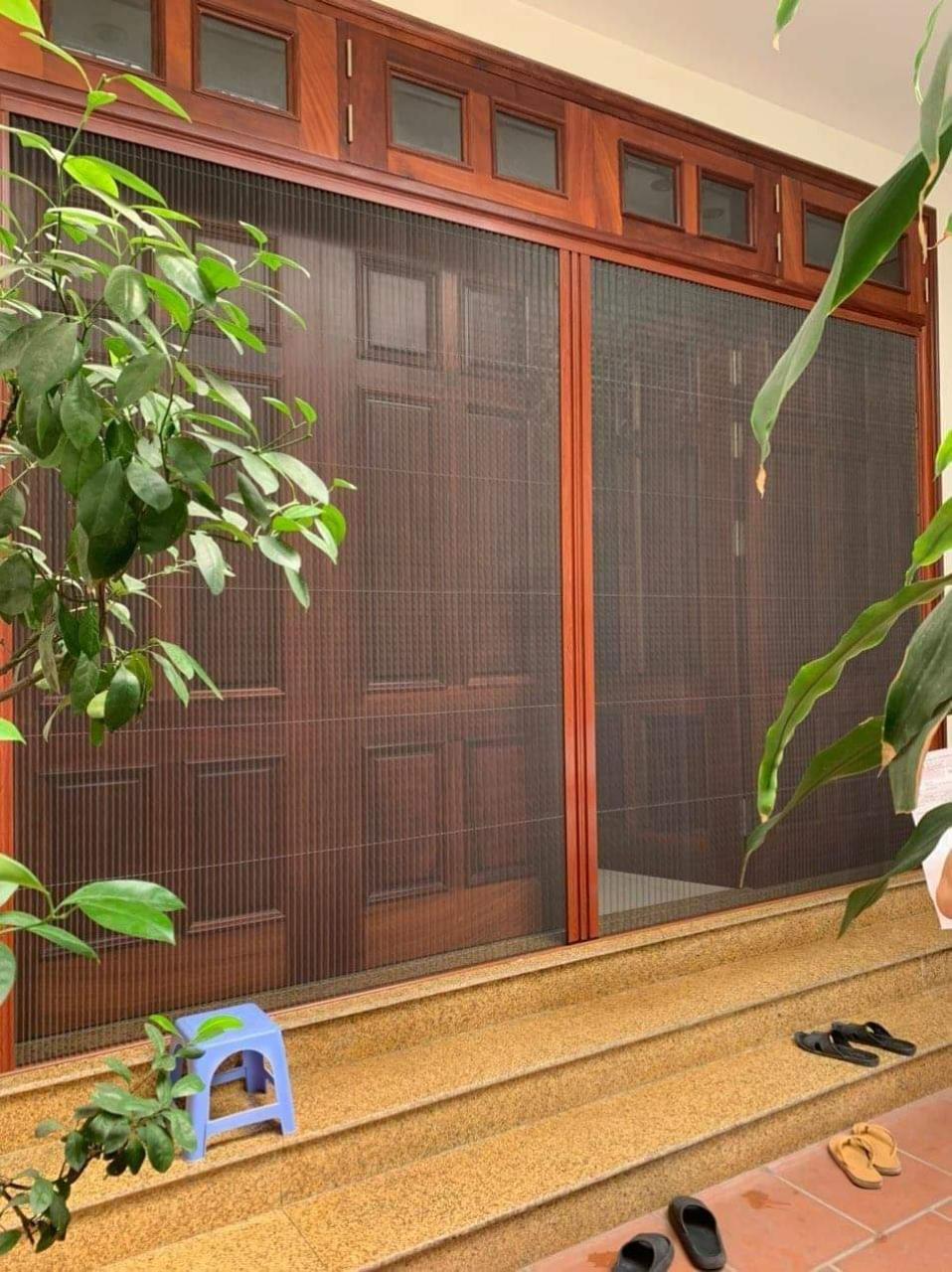 Cửa lưới chống muỗi dạng xếp 2 cánh