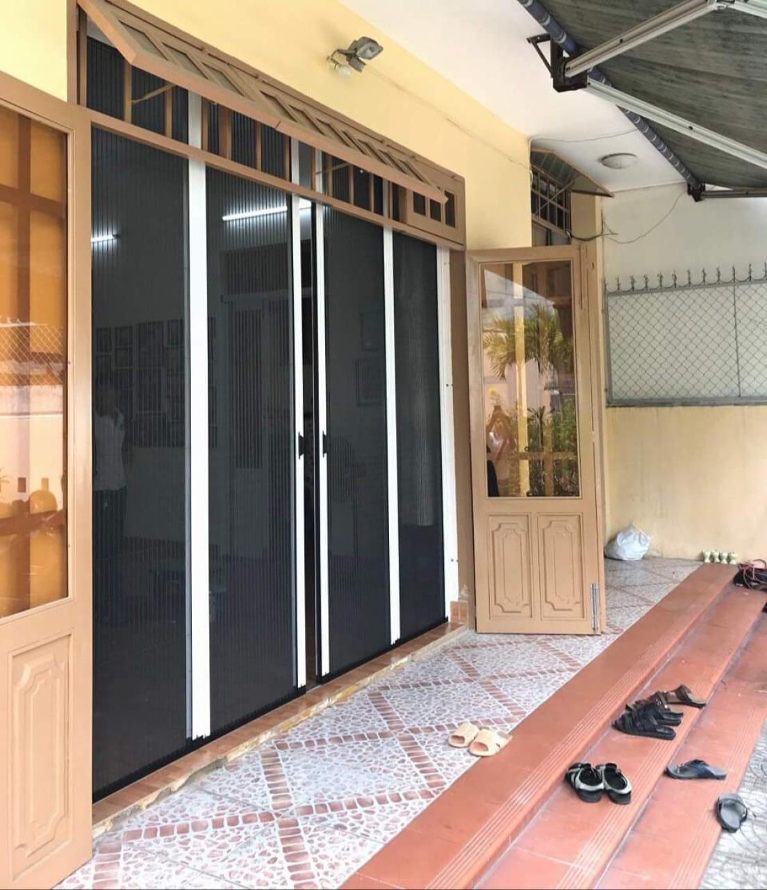 Cửa lưới chống muỗi dạng xếp không ray ghép cánh cao cấp
