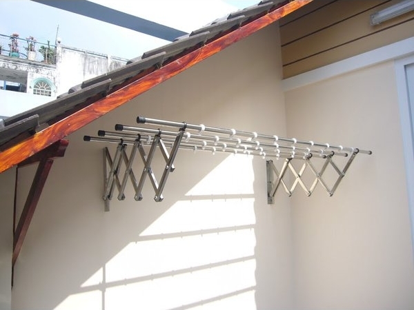 Giàn phơi gắn tường kéo ngang inox