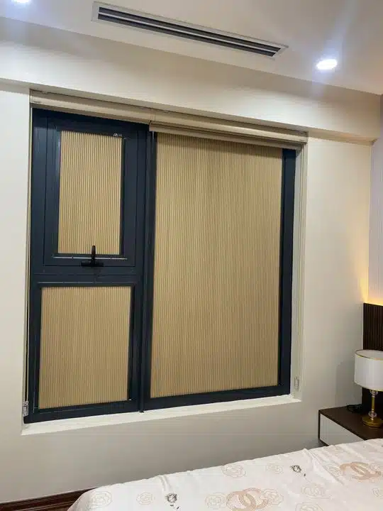 Rèm tổ ong cửa sổ